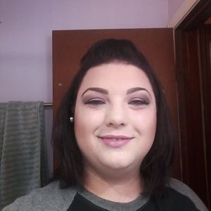 Meet your Posher, Kelley